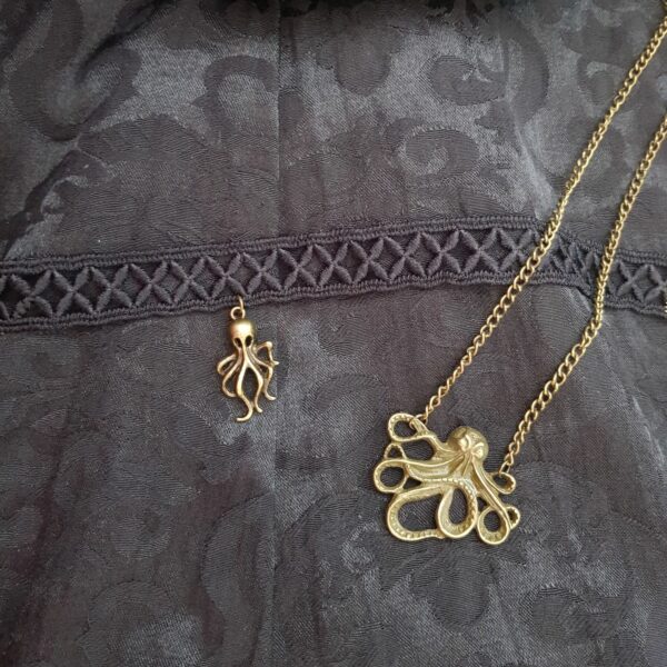 Boîte cadeau avec 2 parures "Dans les rouages du Kraken" – Image 5