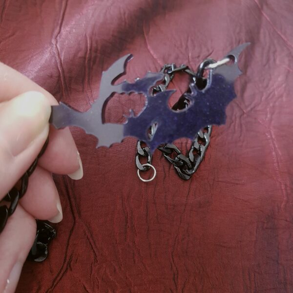 Collier l'envol des chauve-souris, coloris au choix 2