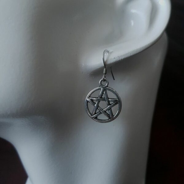 Boucles d’oreilles petit pentacle