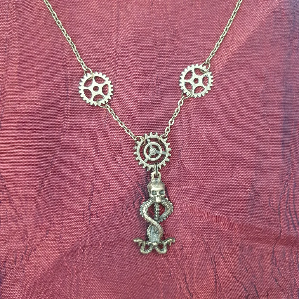 Collier caducé steampunk et engrenages