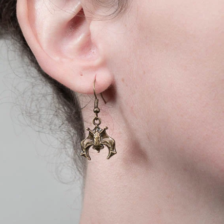 Boucles d'oreilles chauve souris suspendu, couleur bronze