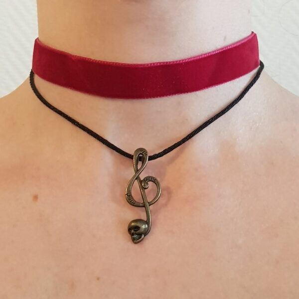 Collier double clef de sol crâne