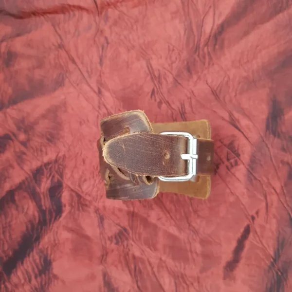 Manchette en cuir marron Vegvisir – Image 3