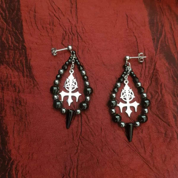 Boucles d'oreilles pentacle satanique avec croix