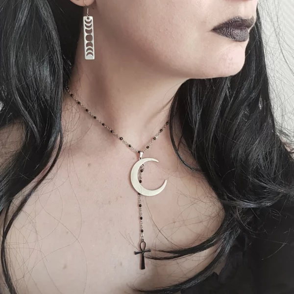 Collier lune et croix de Ankh