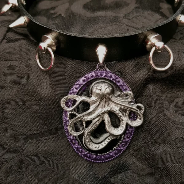 Collier en cuir Kraken avec rivets – Image 3