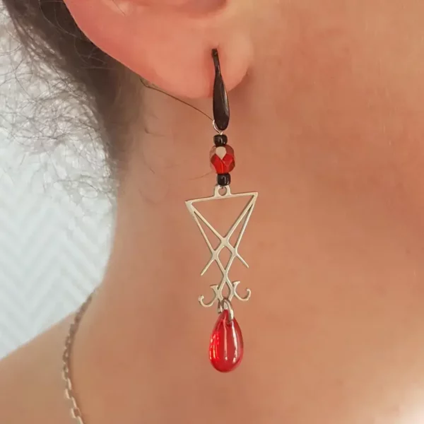 Boucles d'oreilles sigil de Lucifer – Image 3