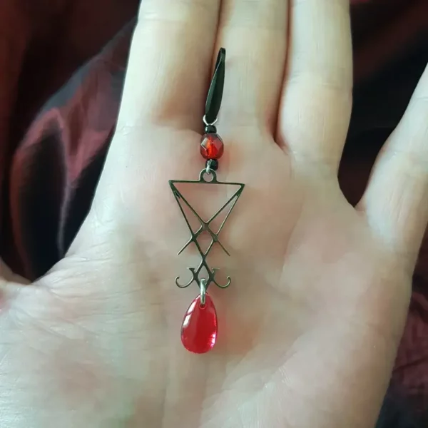Boucles d'oreilles sigil de Lucifer – Image 4