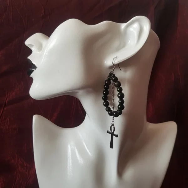 Boucles d'oreilles croix de Ankh en jade et obsidienne – Image 4