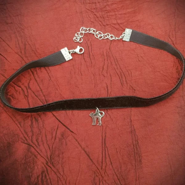 Collier ras de cou chat de sorcière – Image 4