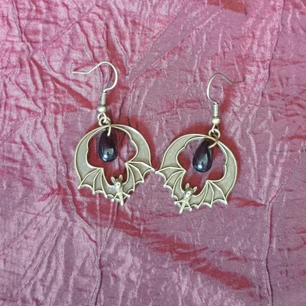 Boucles d'oreilles chauve-souris et perle