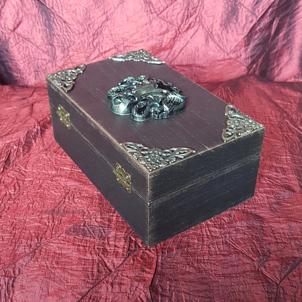 Boîte en bois décorée Kraken – Image 5